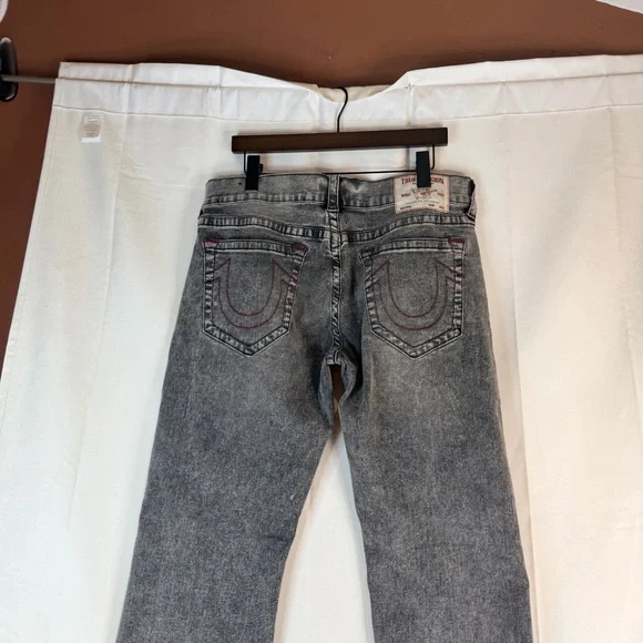 TRUE RELIGION Men’s Size 34 Denim Jeans Ricky Style Relaxed Straight Stretch